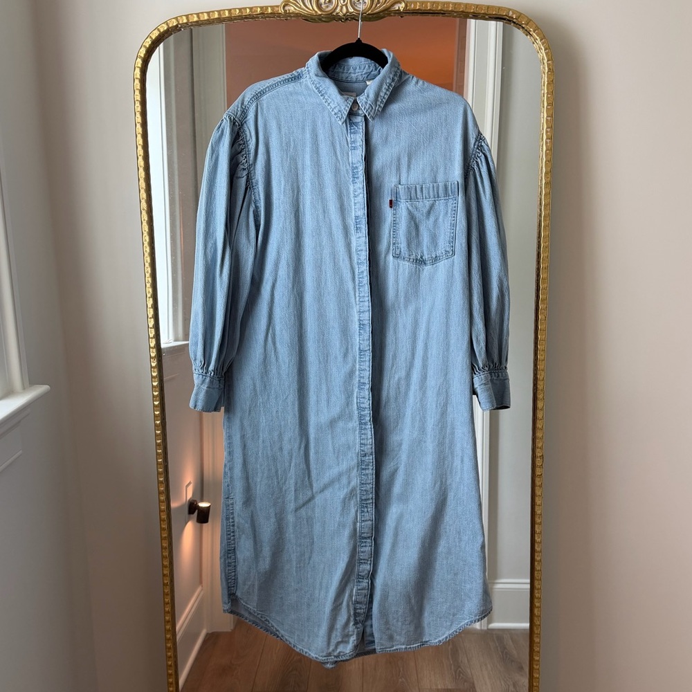 Levi’s Denim Midi Dress